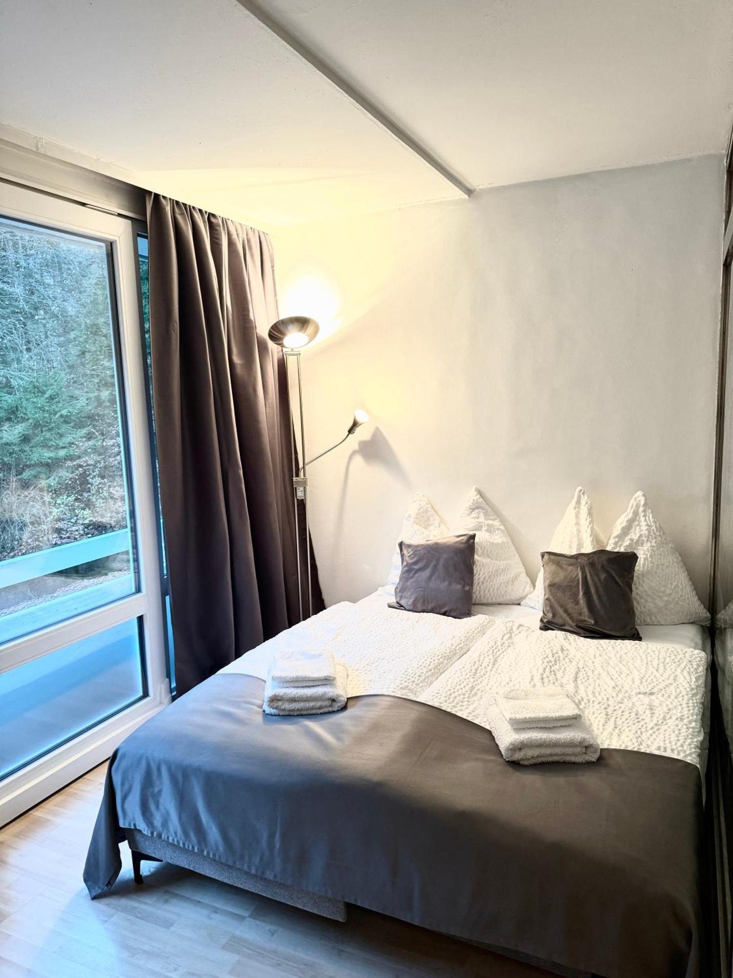 Apartment Am Ossiachersee Mit Eigenem Seezugang Landskron Bagian luar foto